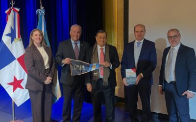 Conferencia magistral sobre Geopolítica, historia del Canal de Panamá y presentación del libro “Reflexiones sobre Panamá y su destino de 1990 a 2024”